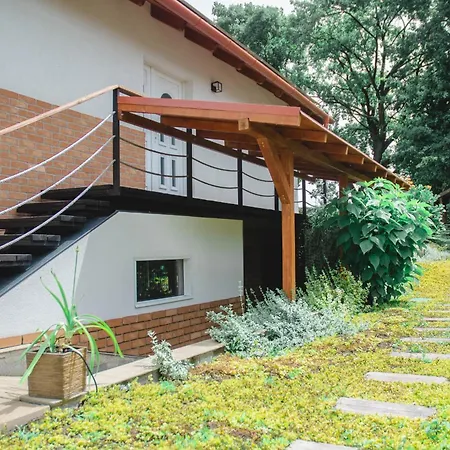Dunaparti Vendeghaz Apartment Szigethalom